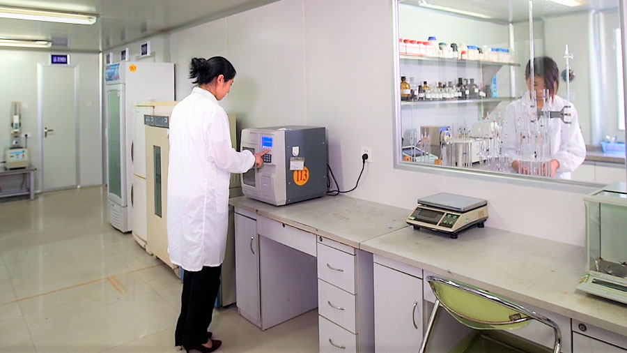 KLFMed-Laboratory.jpg